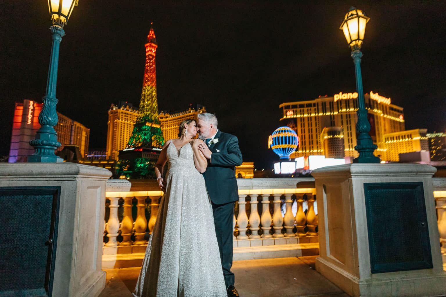 How To Elope In Las Vegas Your One Stop Guide To A Badass Elopement