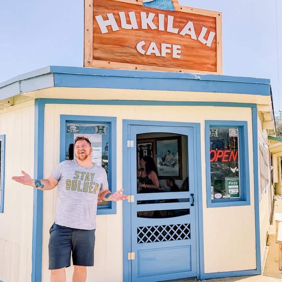 hukilau cafe for oahu visitor guide